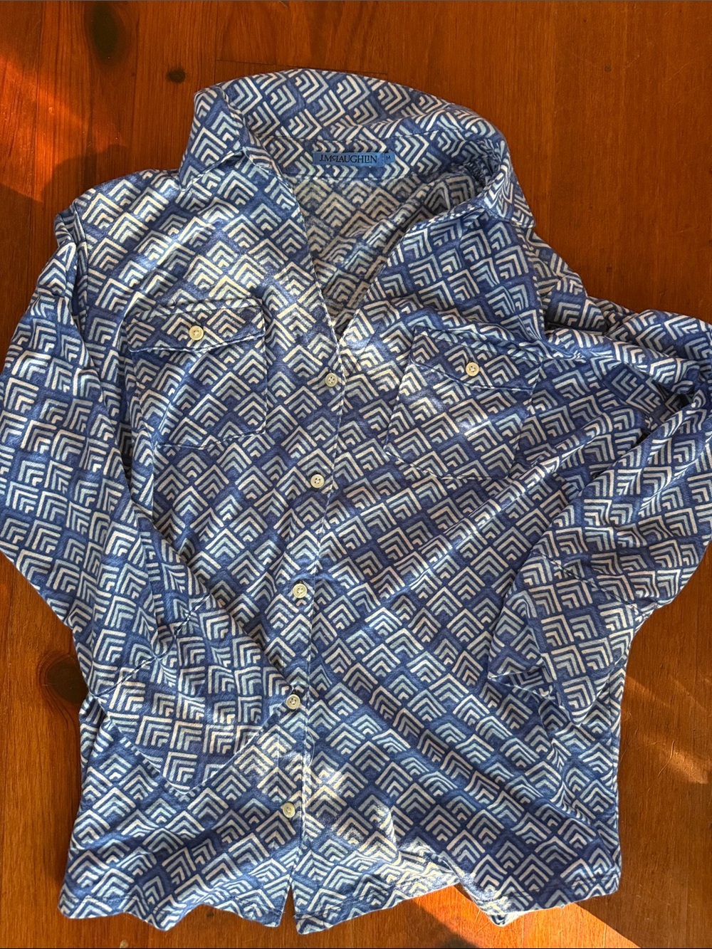 J. McLaughlin Blue and White Geometric Button-Down Shirt size Medium
